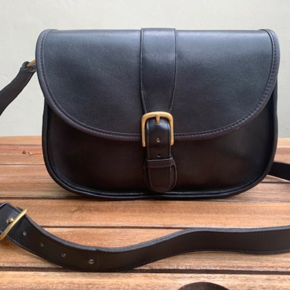 VIntage Coach Chelsea black crossbody bag 9894